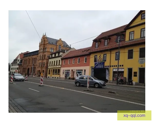 中央德国86至95年耶拿发展历程与社会变迁的综合研究 中央德国86至95年耶拿发展历程与社会变迁的综合研究